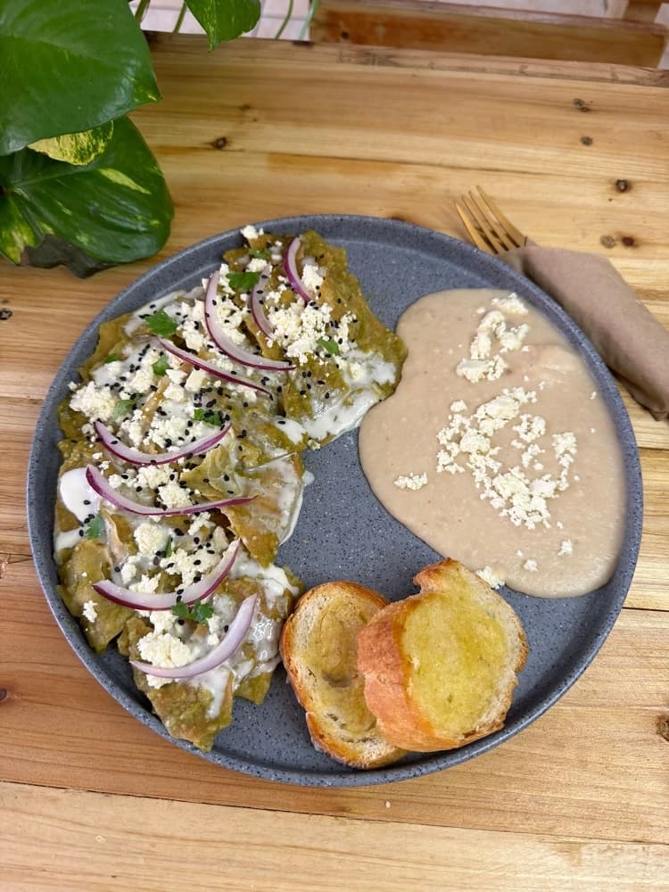 Chilaquiles campiranos